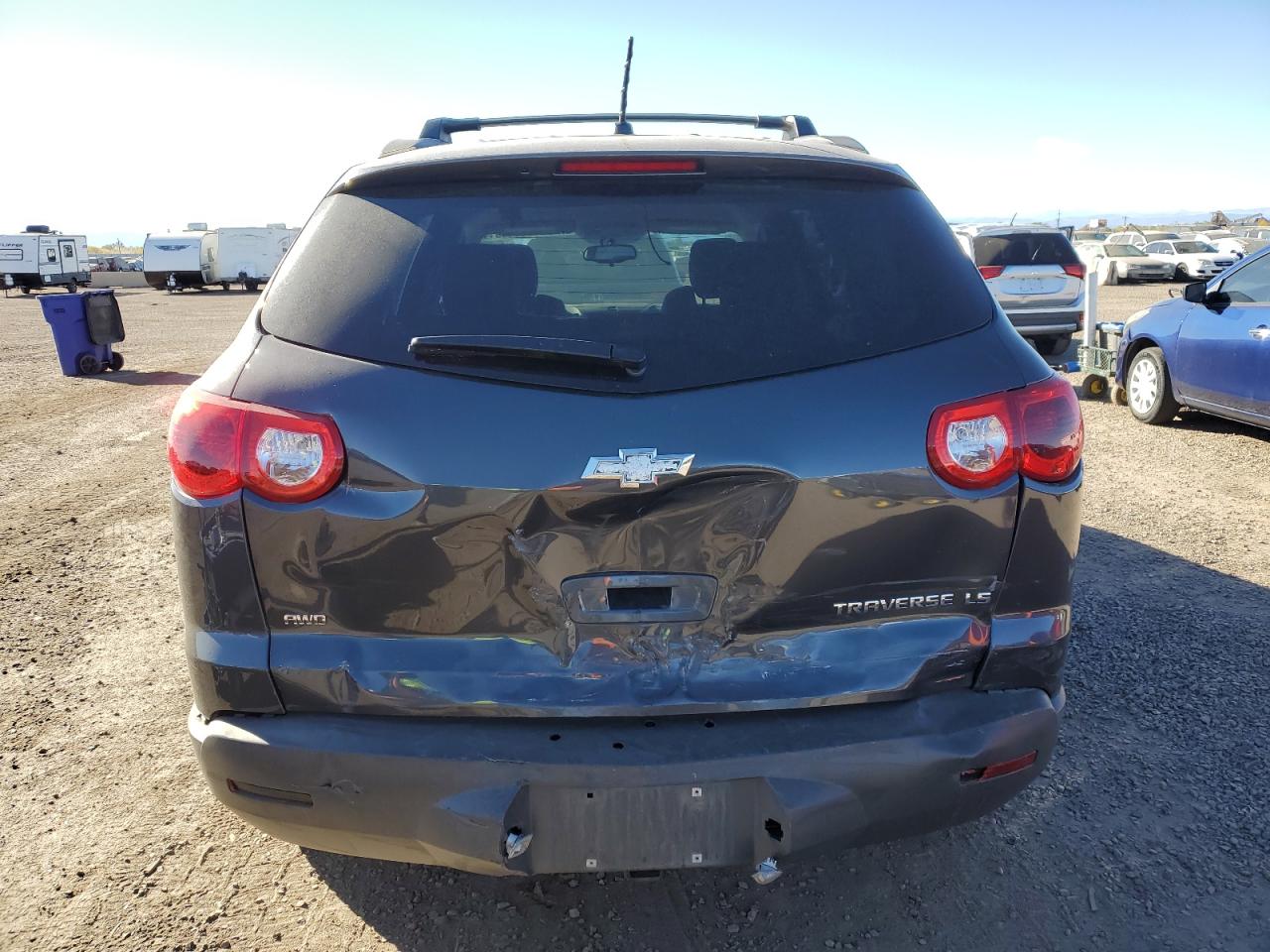 CHEVROLET TRAVERSE LS