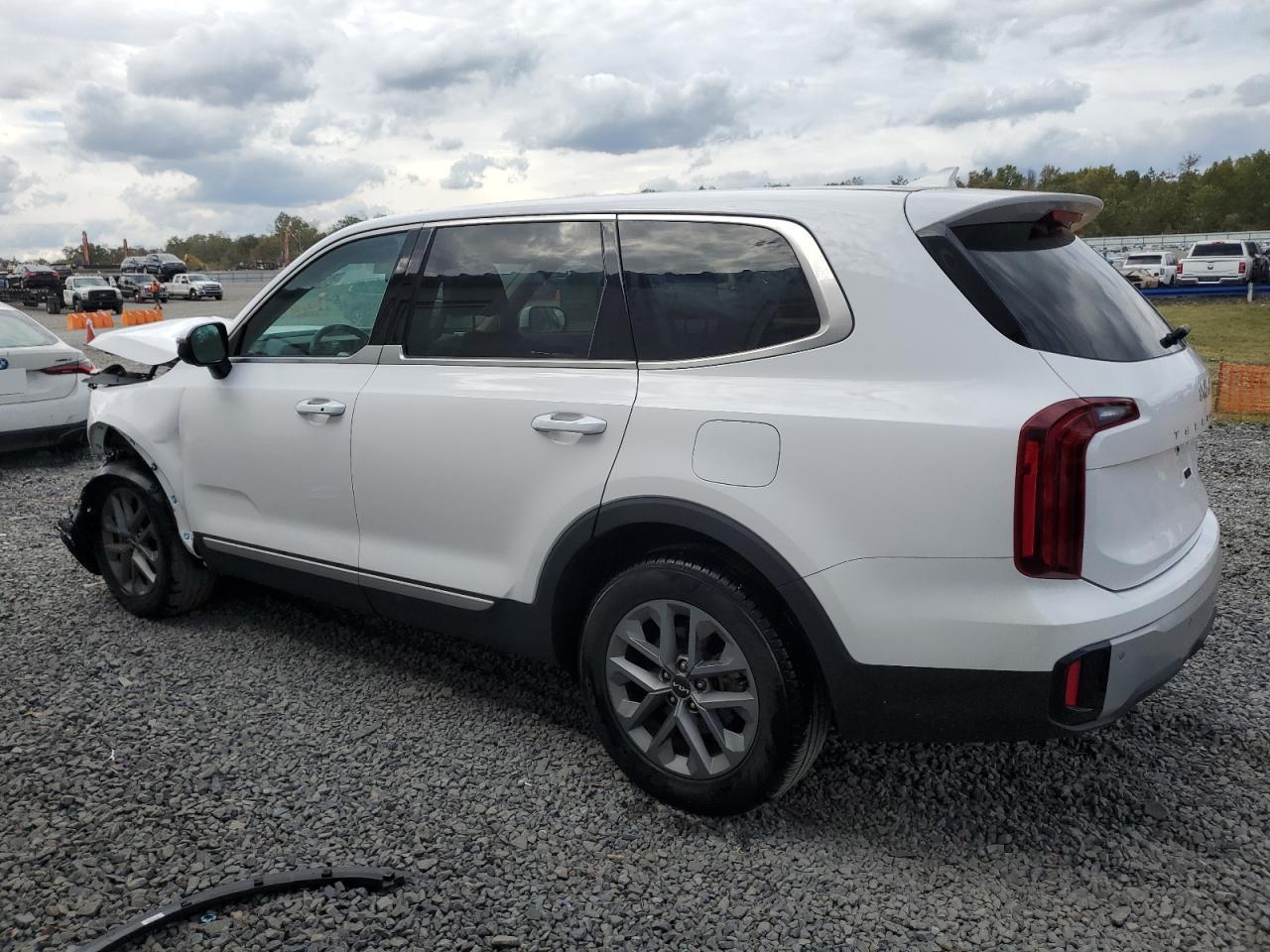 KIA TELLURIDE LX