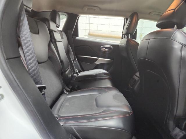 2018 JEEP CHEROKEE T 1C4PJMBX9JD619901