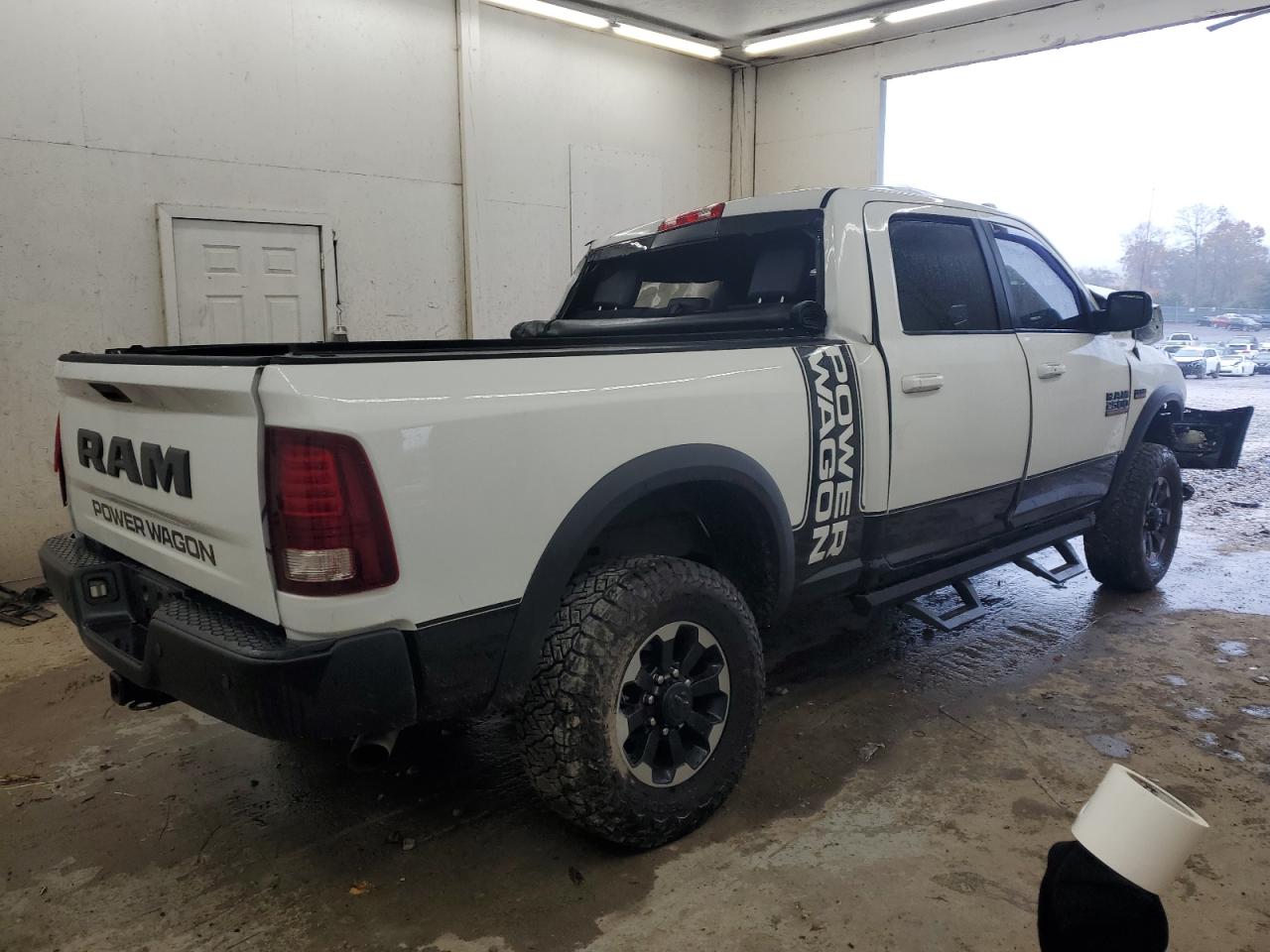 RAM 2500 POWERWAGON