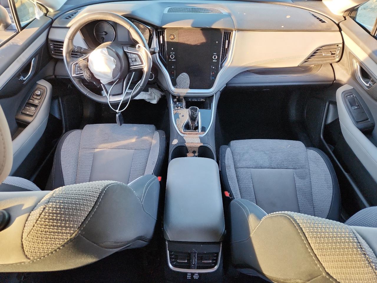 SUBARU OUTBACK PREMIUM