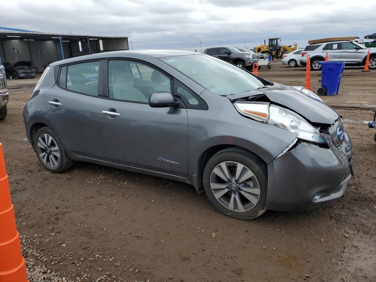 NISSAN LEAF S