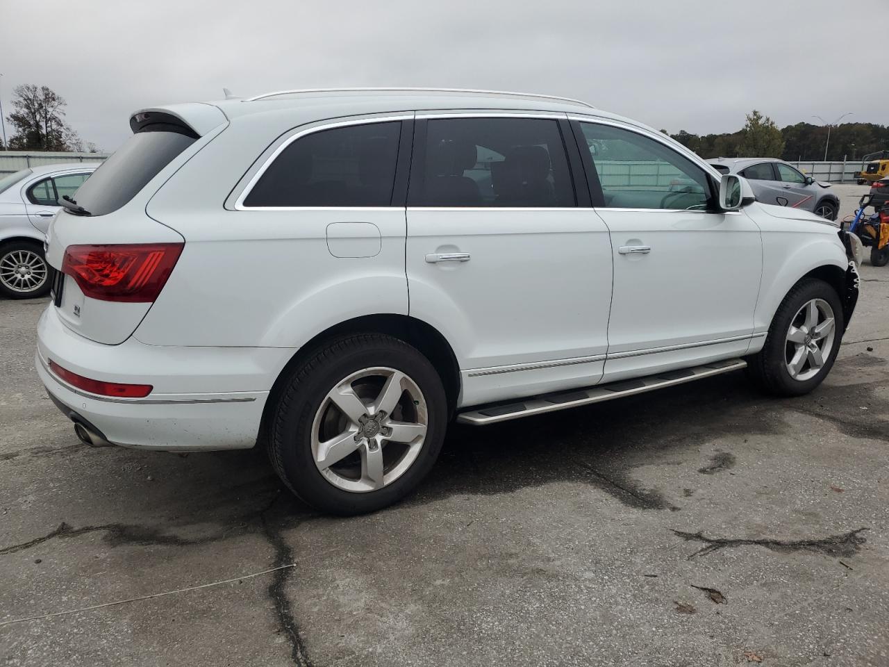 AUDI Q7 PREMIUM PLUS