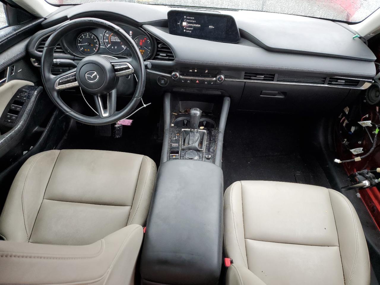 MAZDA 3 PREFERRED