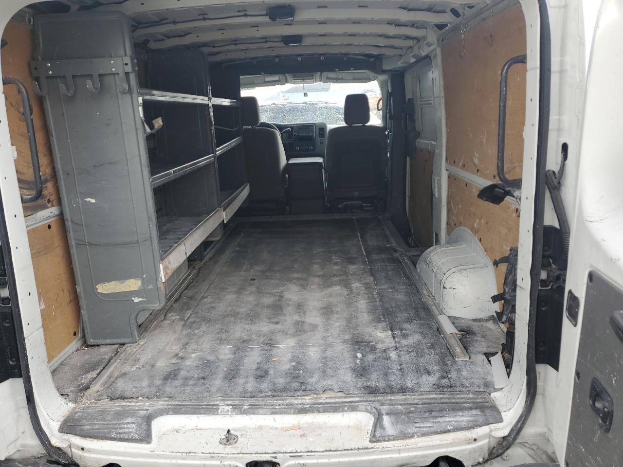 NISSAN NV2500 2500 S