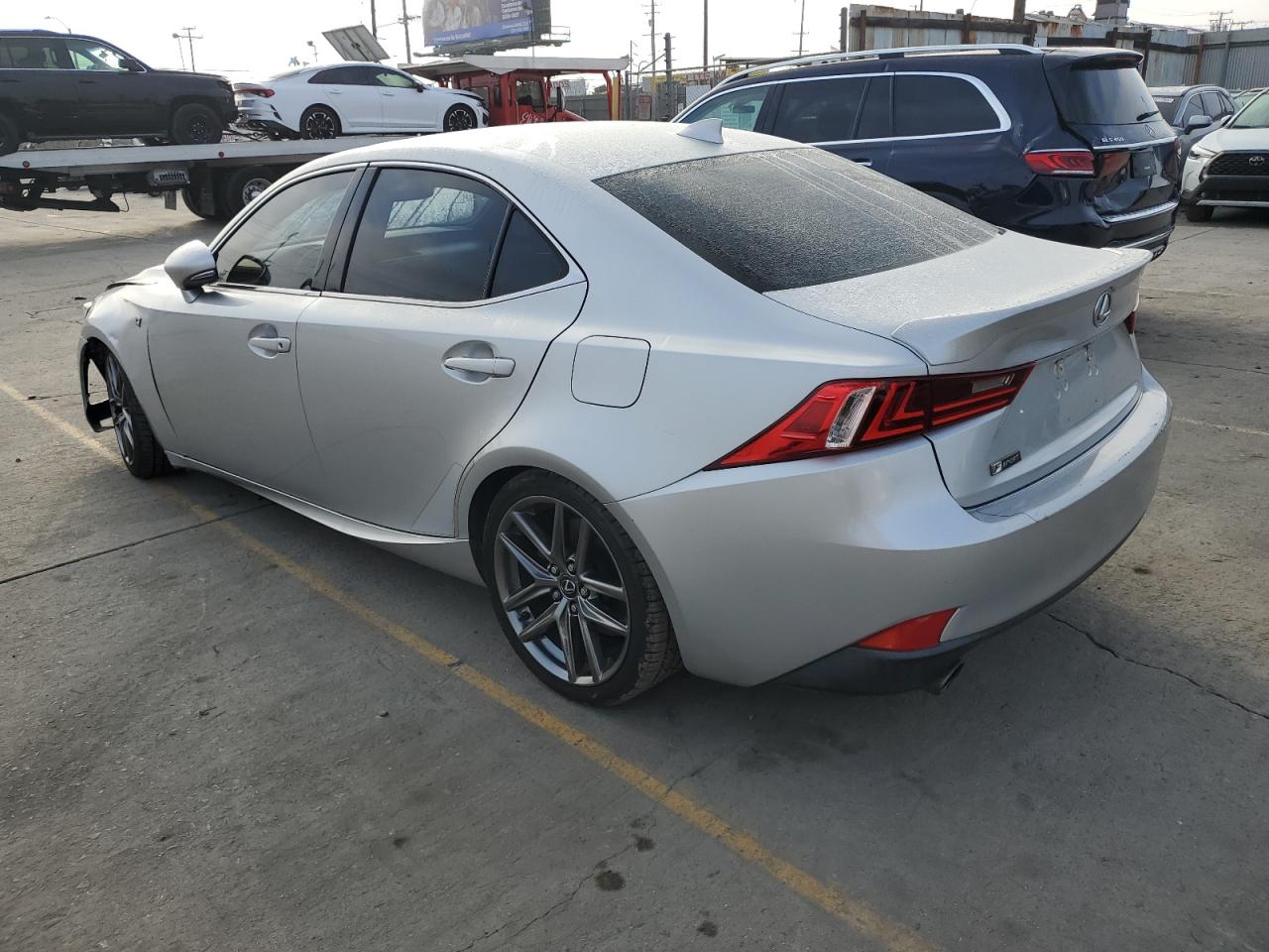 LEXUS IS 200T