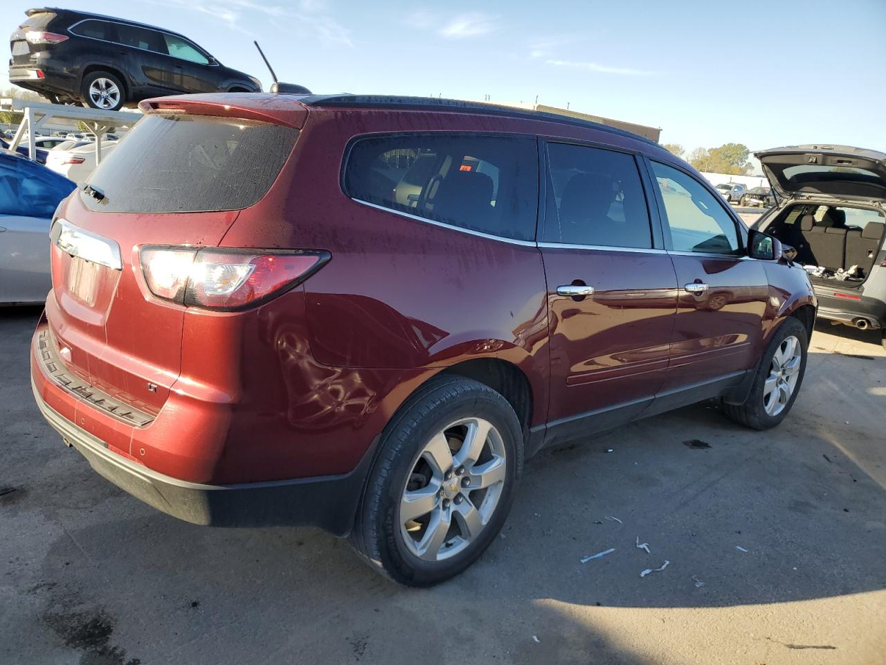 CHEVROLET TRAVERSE LT