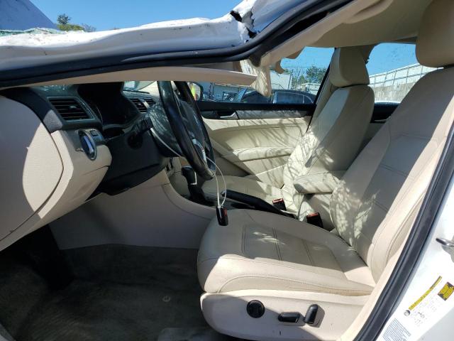 2015 VOLKSWAGEN PASSAT S 1VWAT7A38FC112059