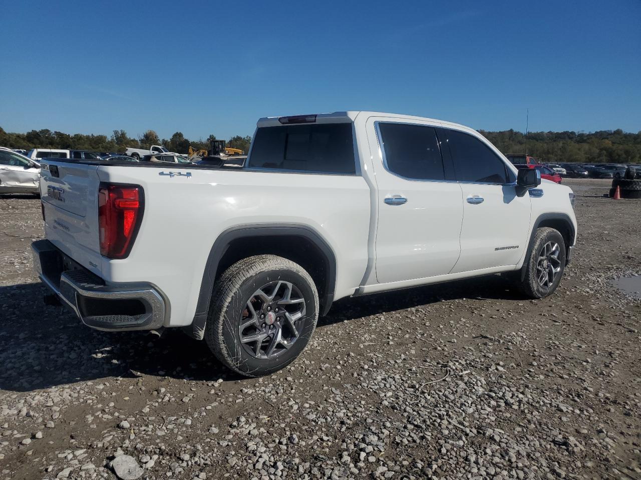GMC SIERRA K1500 SLT