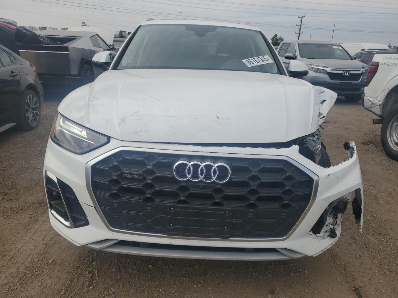 AUDI Q5 PREMIUM PLUS 45