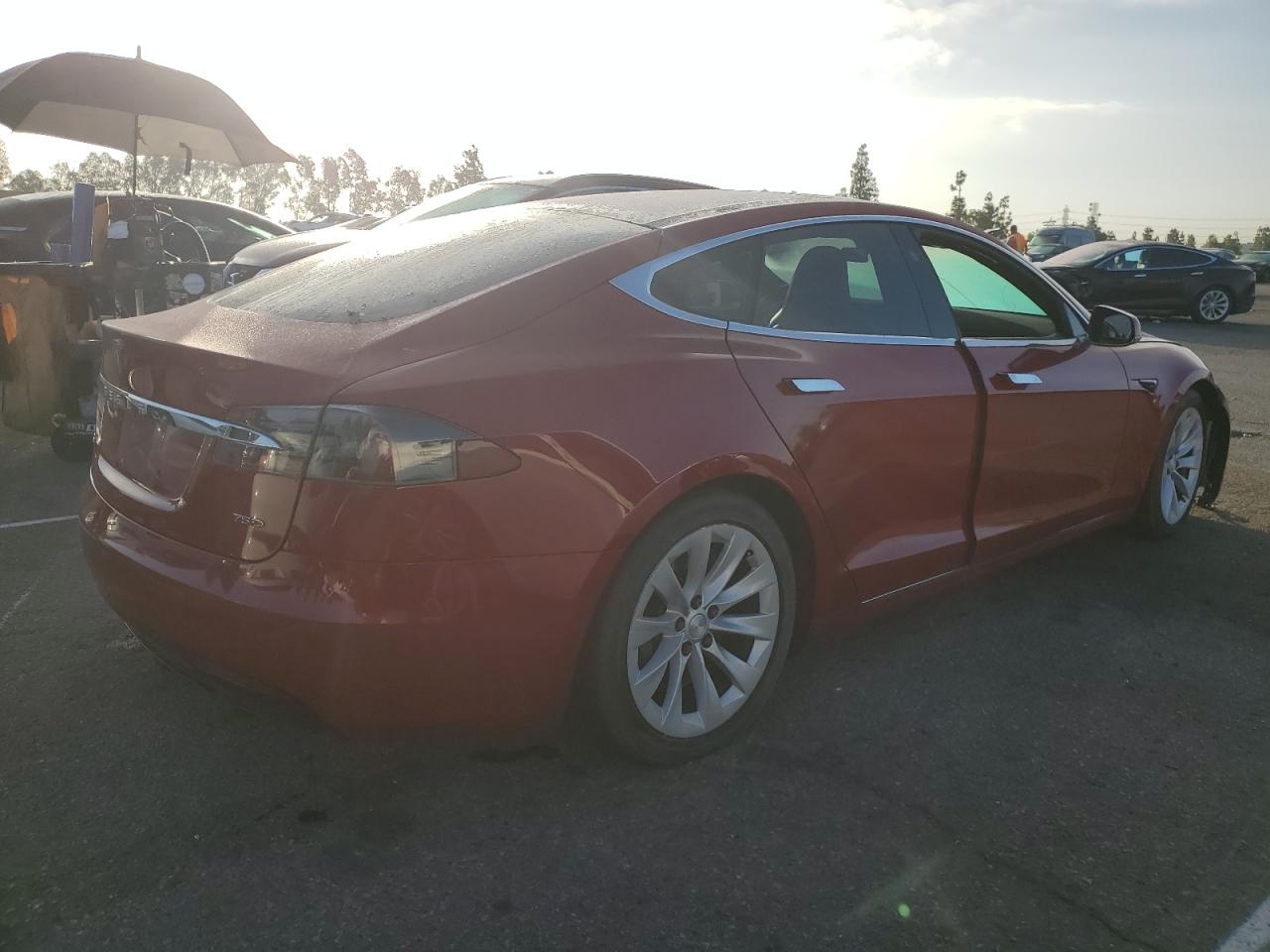 TESLA MODEL S