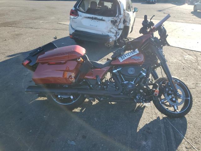 Global Auto Auctions: 2025 HARLEY-DAVIDSON FLHX