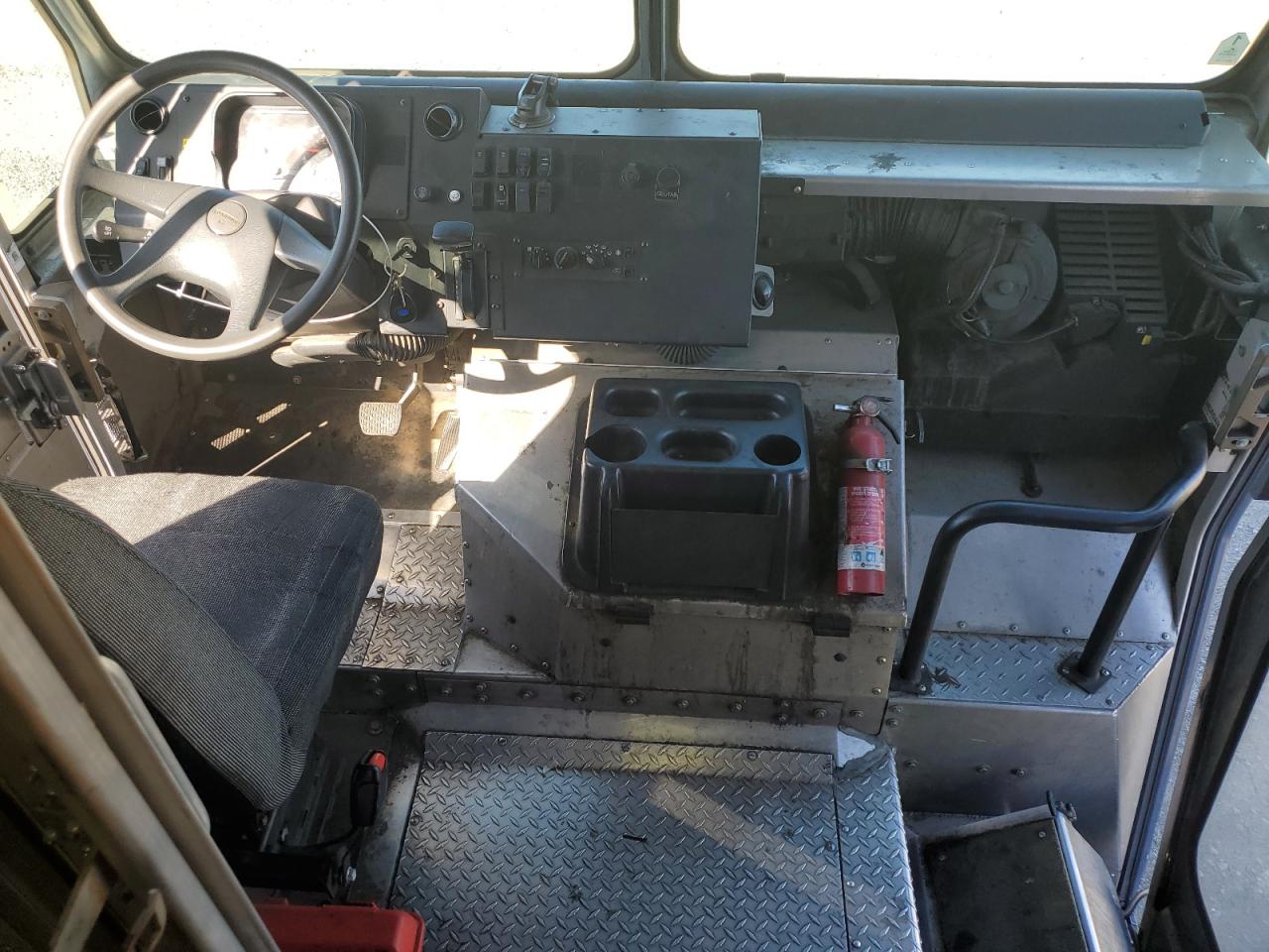 Lot #3305285396 2020 FREIGHTLINER CHASSIS M