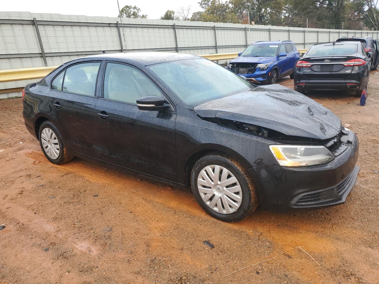 VOLKSWAGEN JETTA SE
