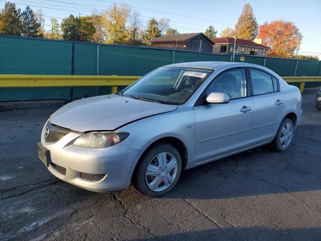 Global Auto Auctions: 2004 MAZDA 3 I