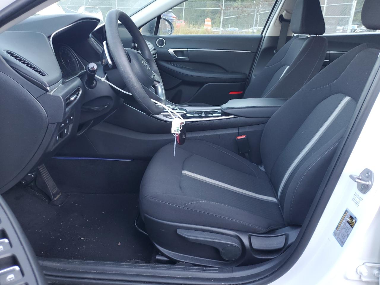 HYUNDAI SONATA HYBRID