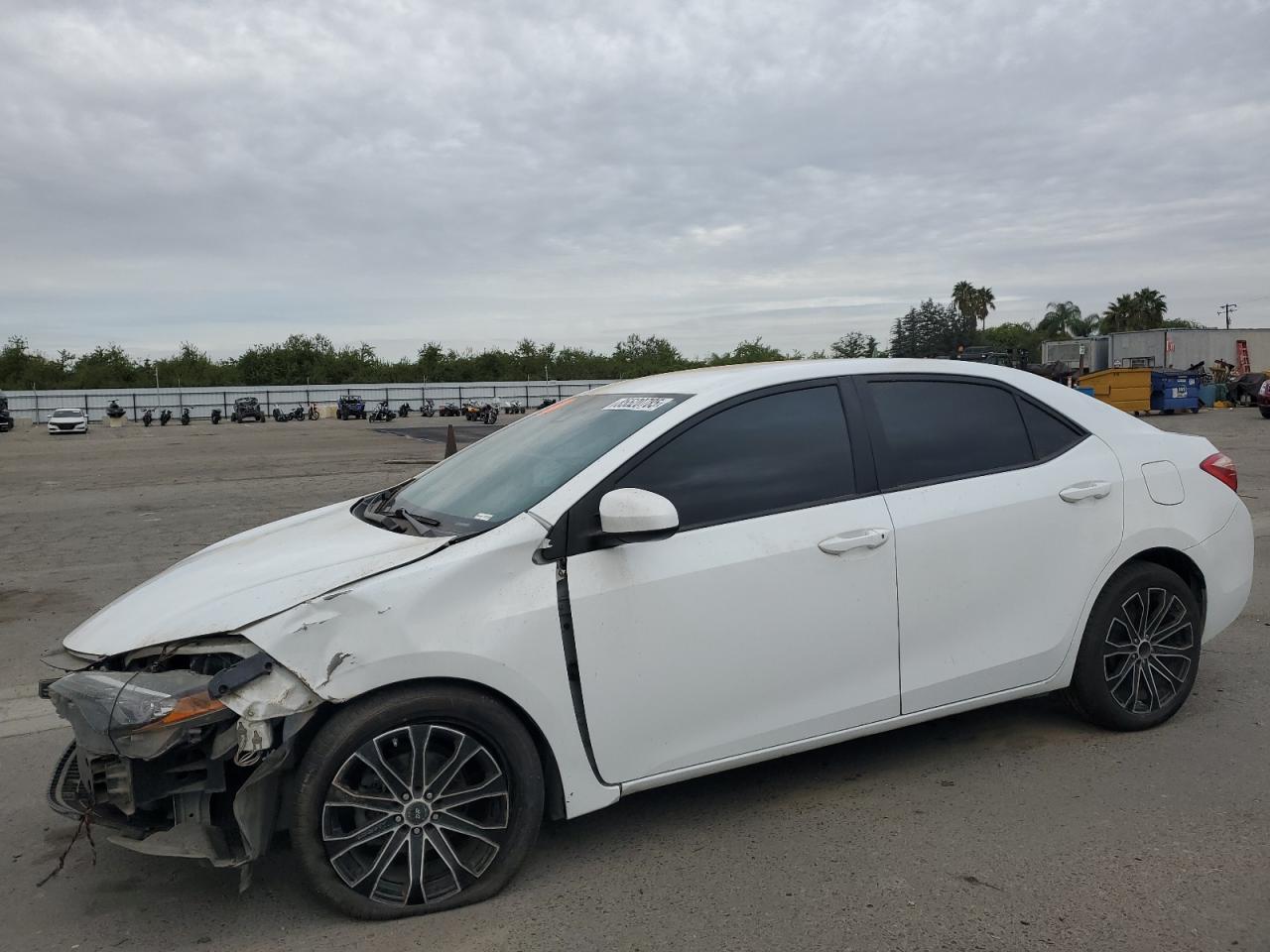Lot #3310302057 2017 TOYOTA COROLLA L