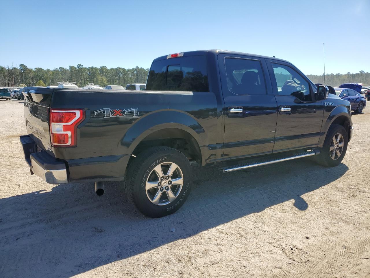 FORD F-150 SUPERCREW