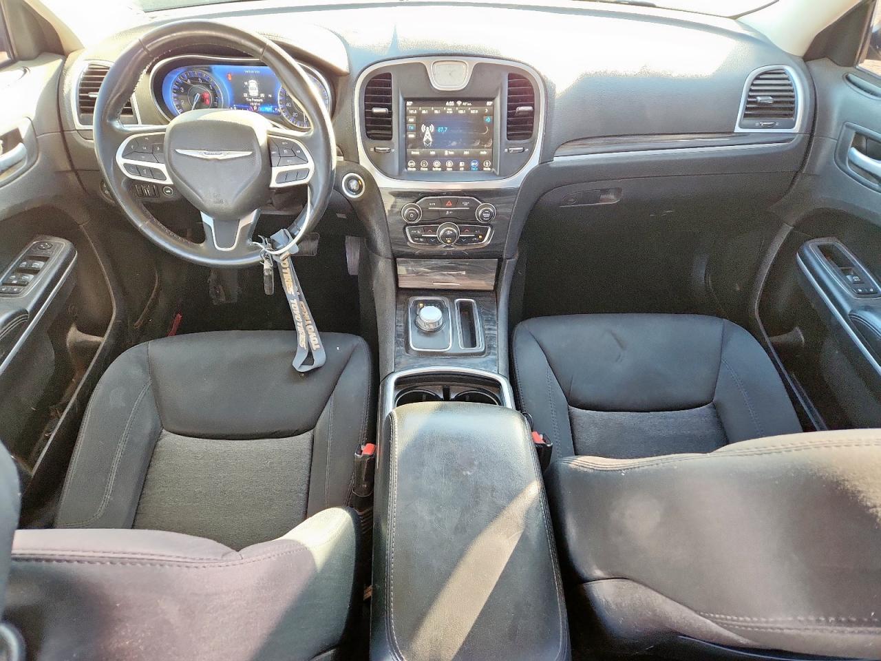 CHRYSLER 300 TOURING