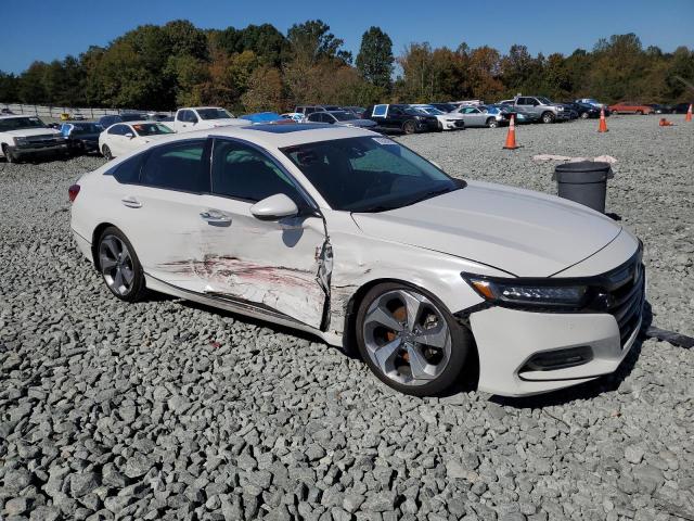 2018 HONDA ACCORD TOU - 1HGCV2F97JA027208