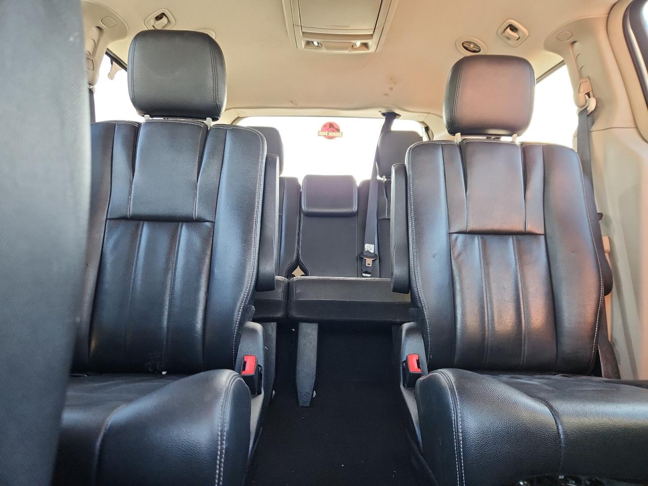 CHRYSLER TOWN & COUNTRY TOURING