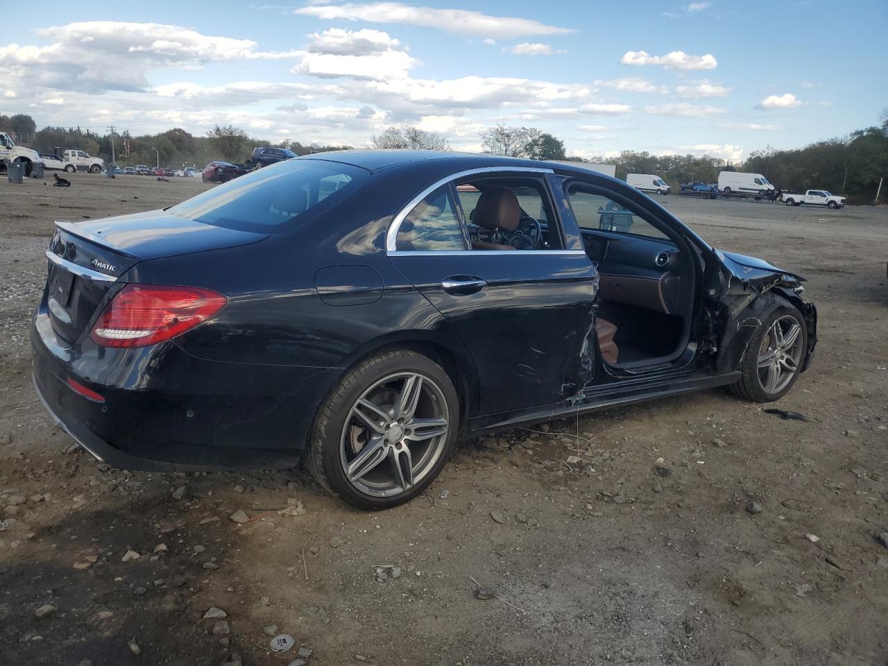 MERCEDES-BENZ E-CLASS 300 4MATIC