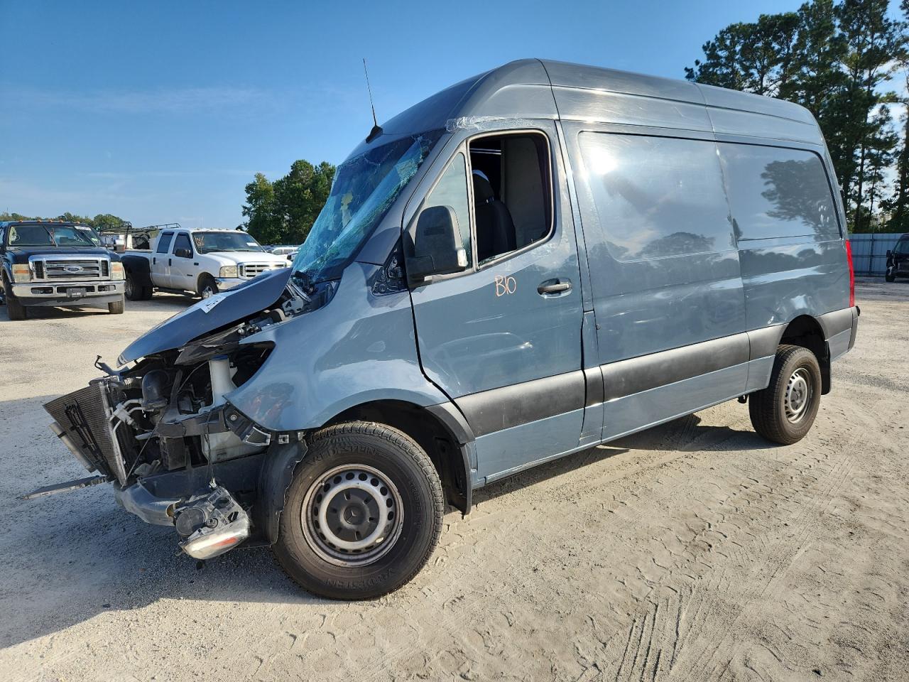 MERCEDES-BENZ SPRINTER 2500/3500