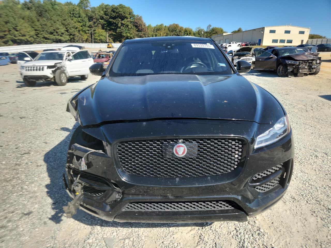 JAGUAR F-PACE R - SPORT