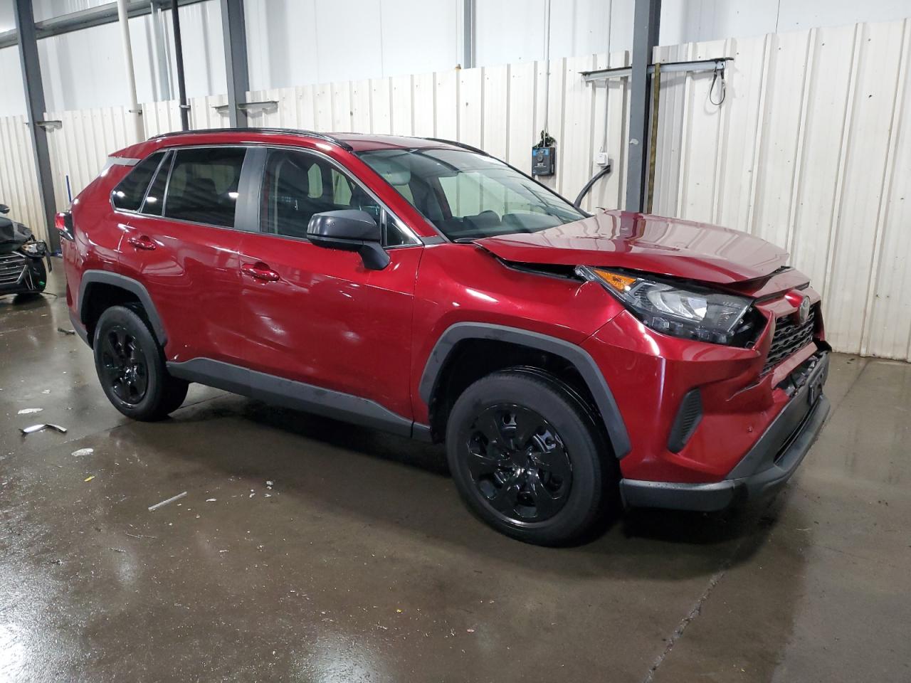 TOYOTA RAV4 LE