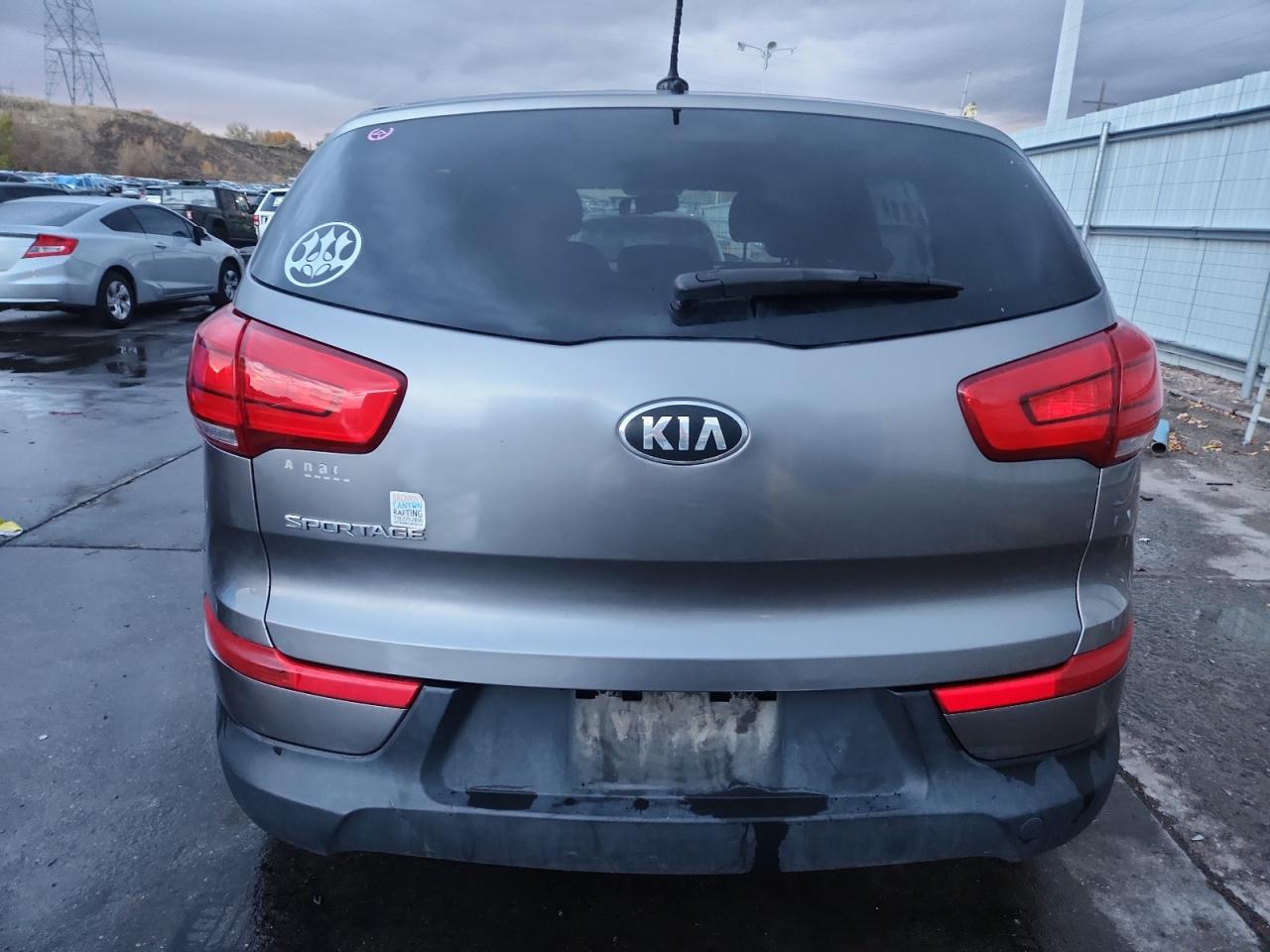 KIA SPORTAGE LX