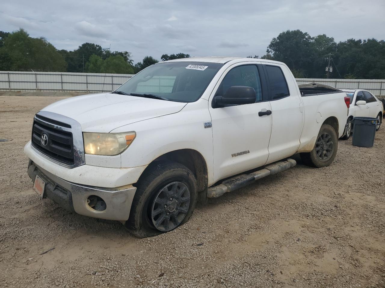 TOYOTA TUNDRA DOUBLE CAB SR5
