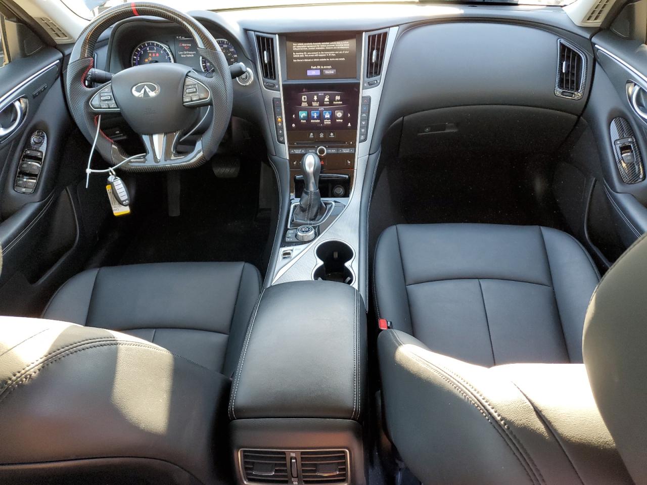 INFINITI Q50 PREMIUM