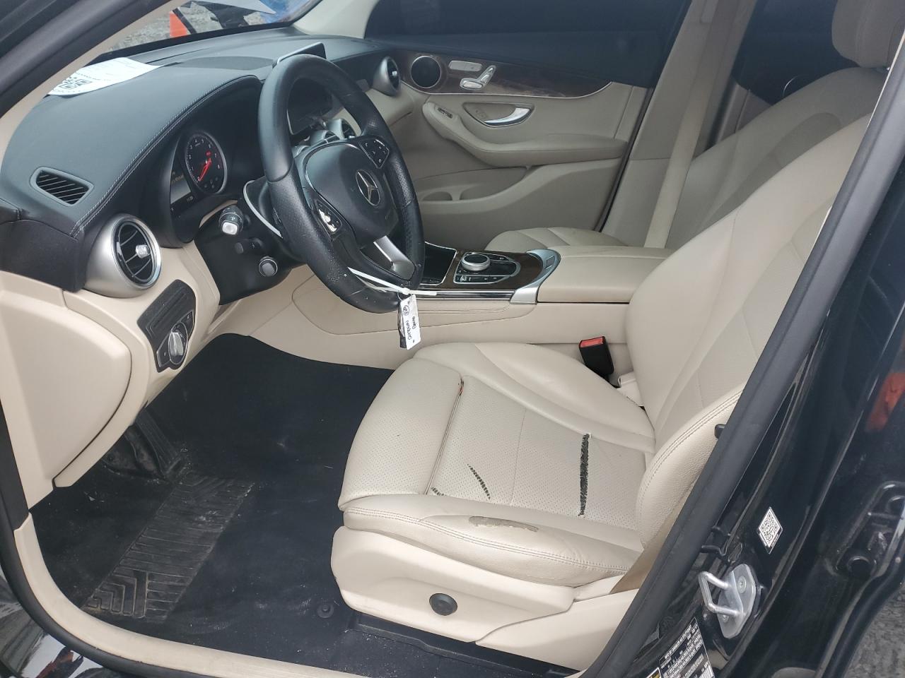 MERCEDES-BENZ GLC-CLASS 300 4MATIC