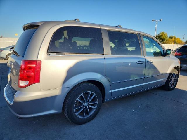 2017 DODGE GRAND CARA - 2C4RDGCGXHR761133