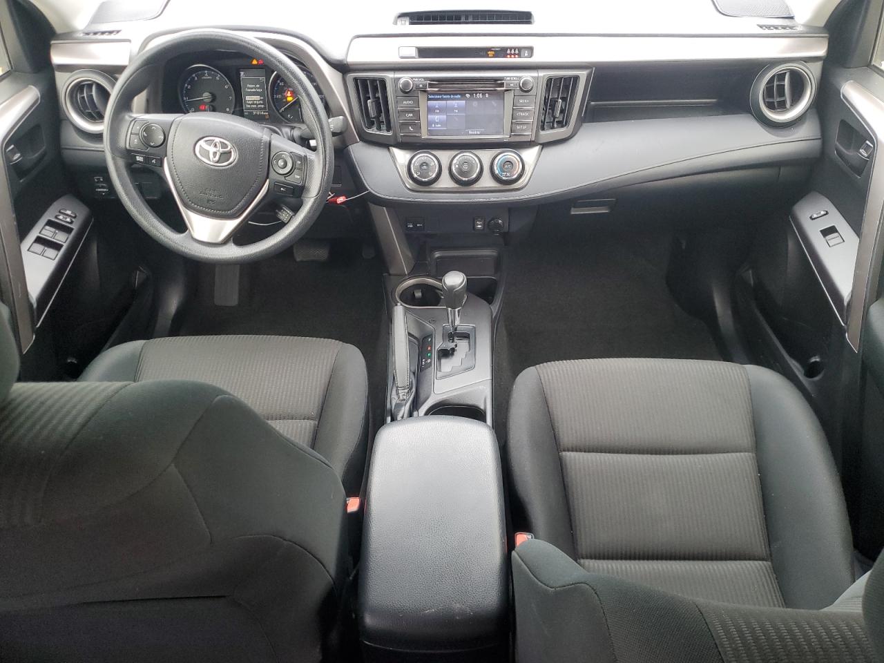 TOYOTA RAV4 LE