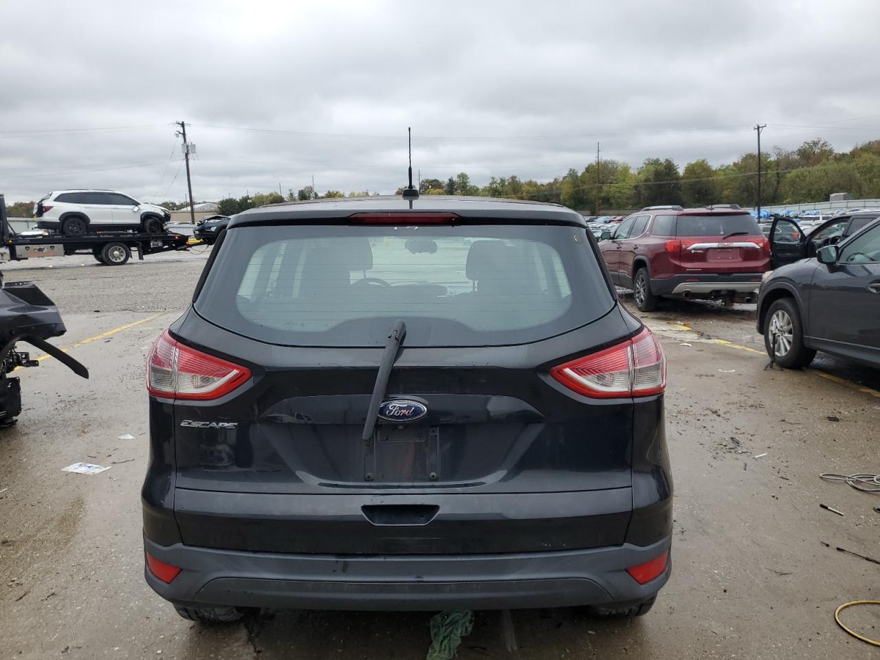 FORD ESCAPE S