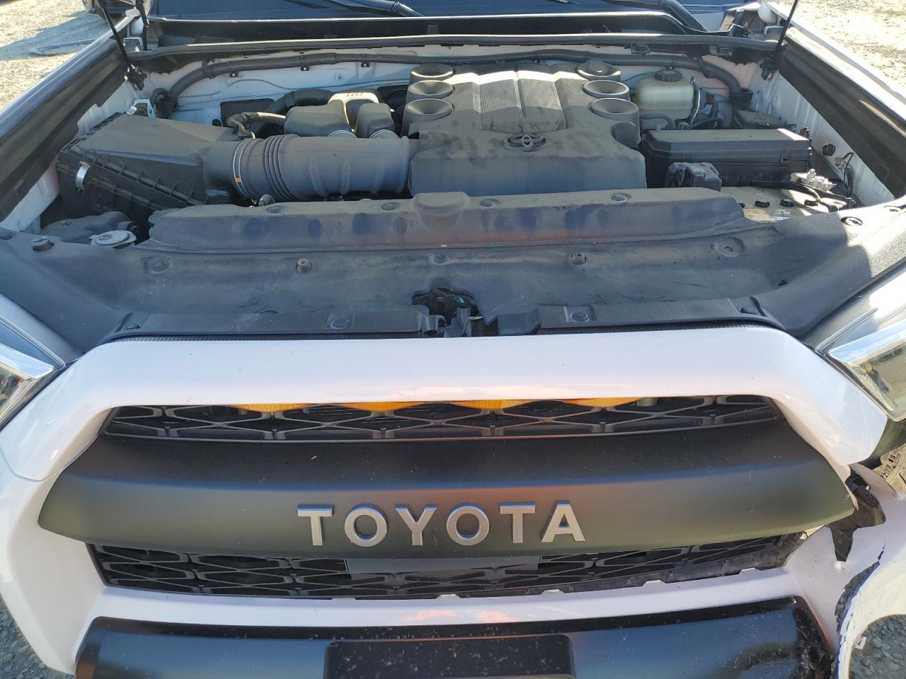 TOYOTA 4RUNNER VENTURE