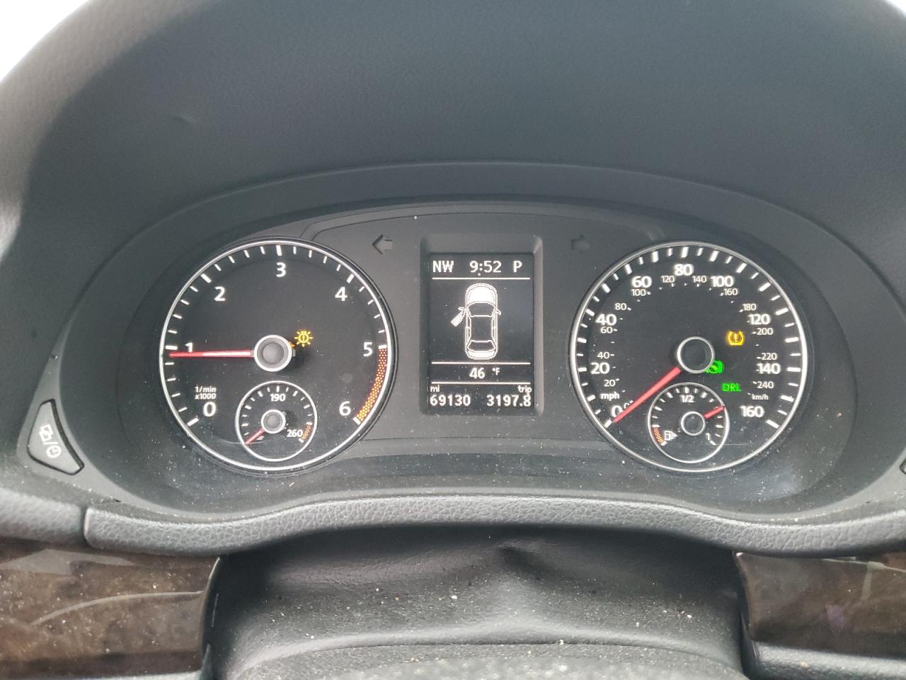 VOLKSWAGEN PASSAT SEL