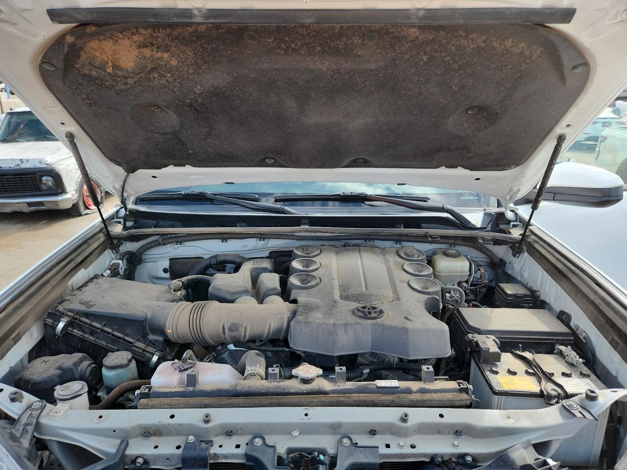 TOYOTA 4RUNNER SR5/SR5 PREMIUM