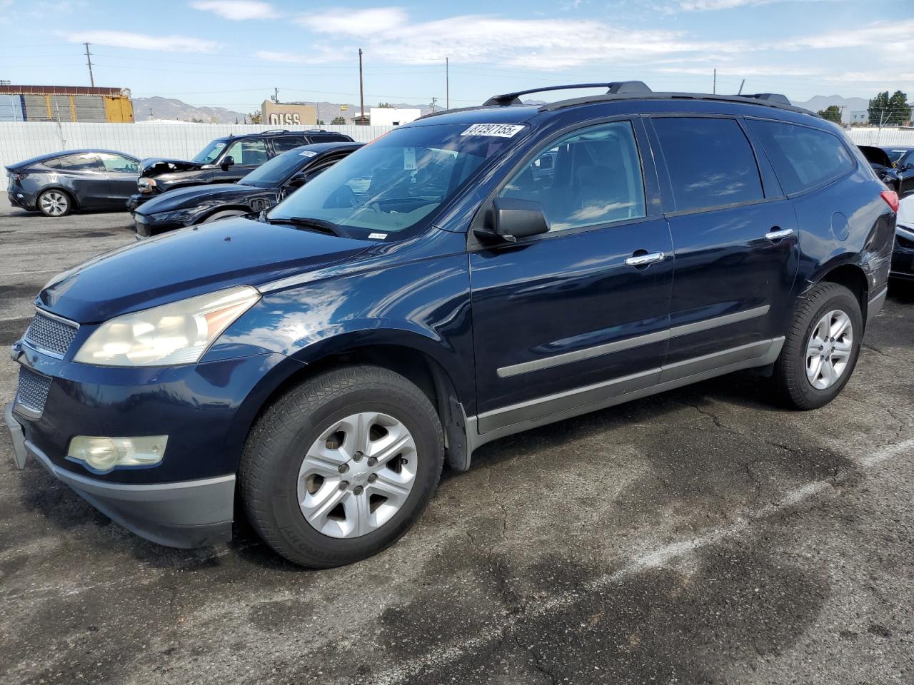 CHEVROLET TRAVERSE LS