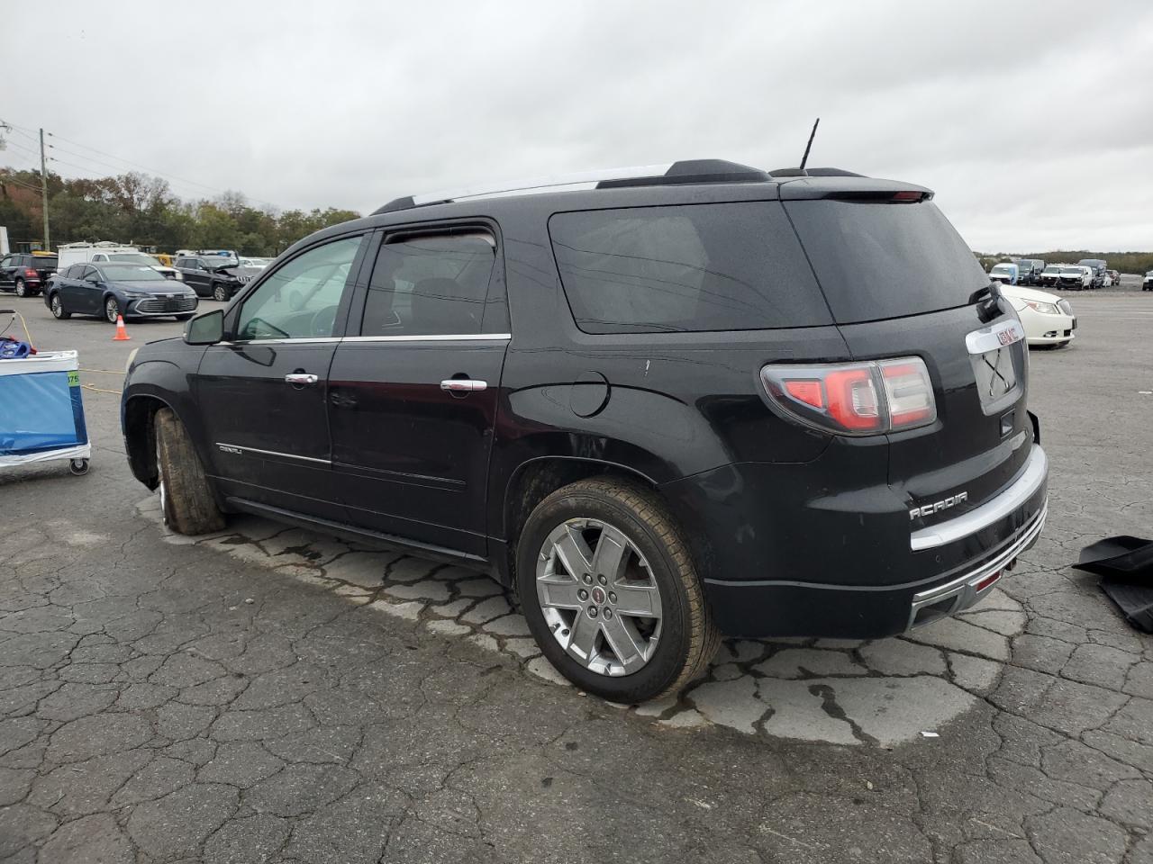 GMC ACADIA DENALI
