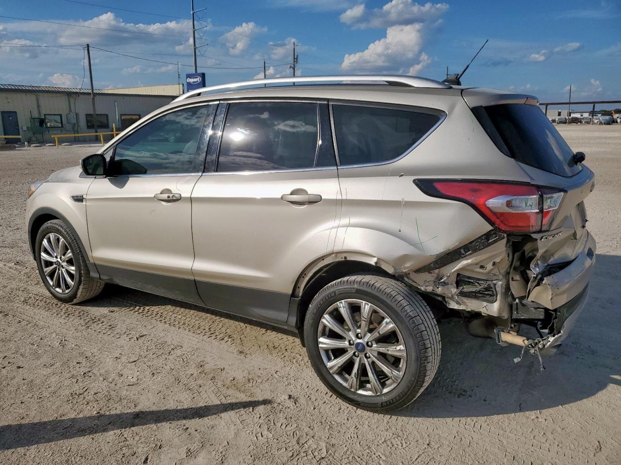 FORD ESCAPE TITANIUM