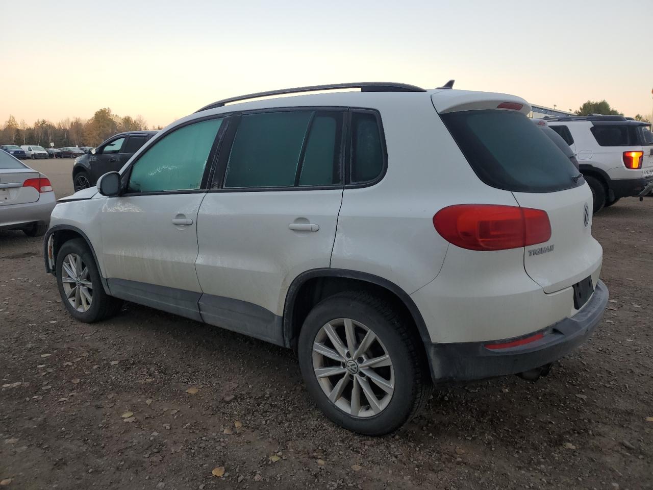 VOLKSWAGEN TIGUAN S