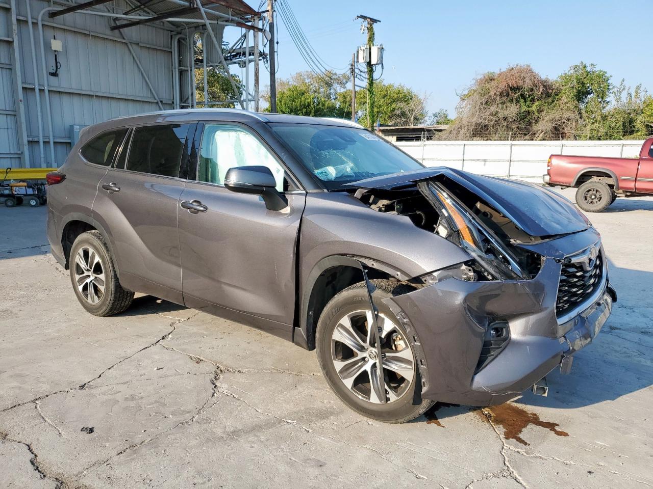 TOYOTA HIGHLANDER XLE