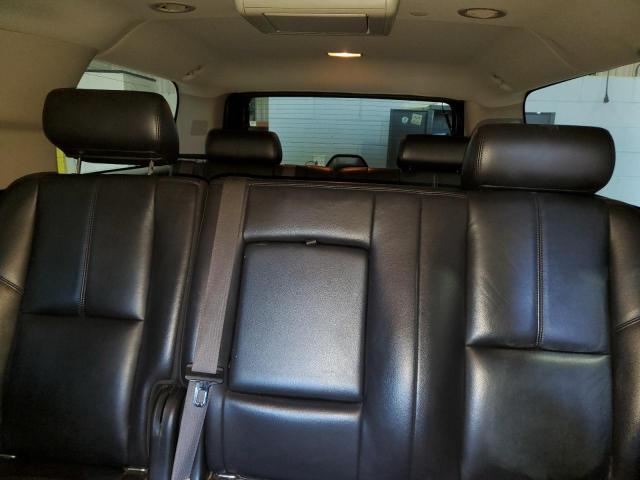 2010 CHEVROLET SUBURBAN - 1GNUKJE33AR210150