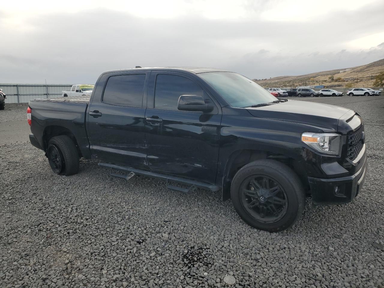 TOYOTA TUNDRA CREWMAX 1794