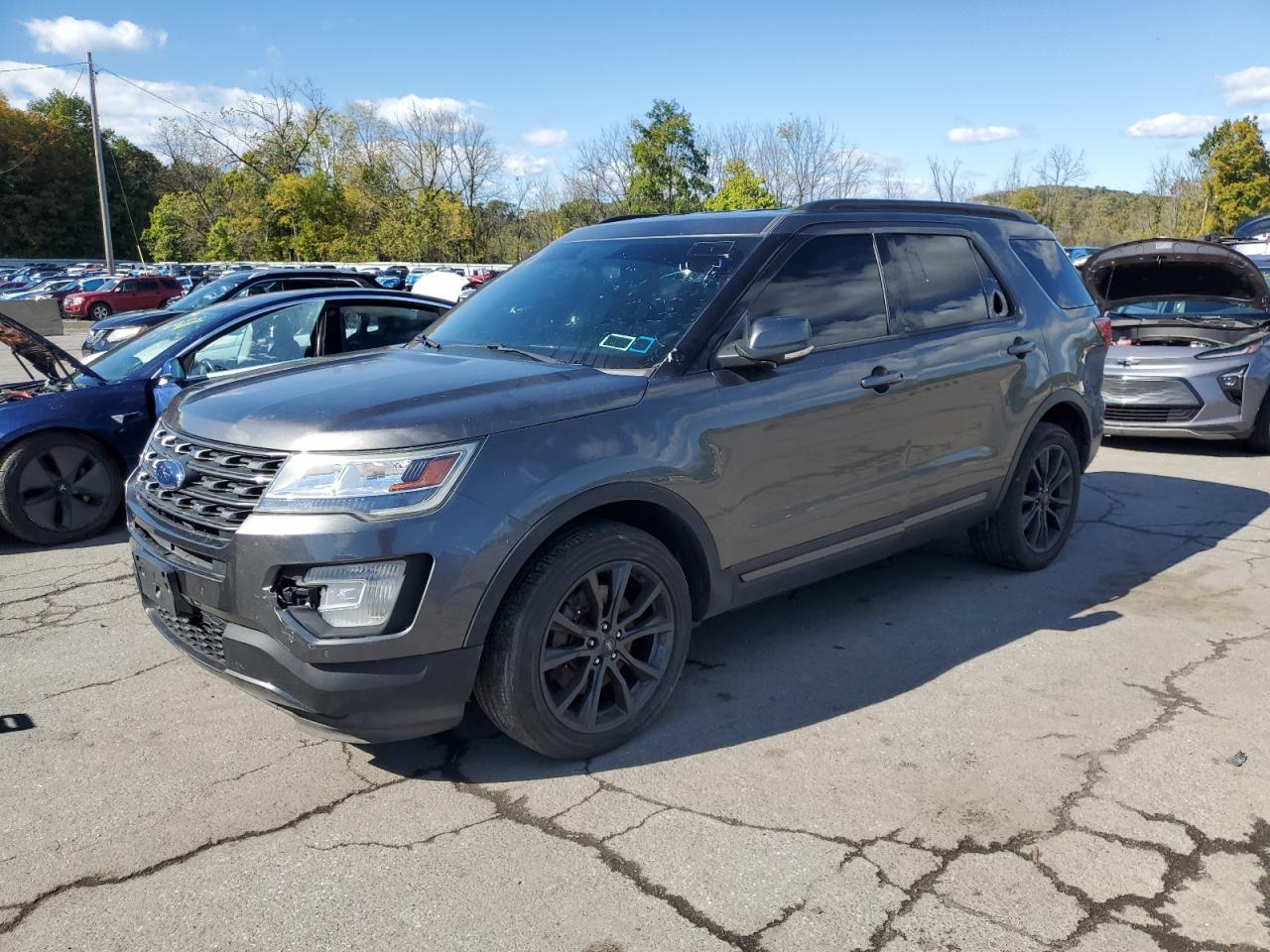 FORD EXPLORER XLT