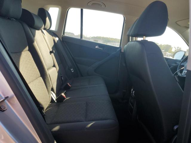 2017 VOLKSWAGEN TIGUAN S WVGBV7AX8HK054544