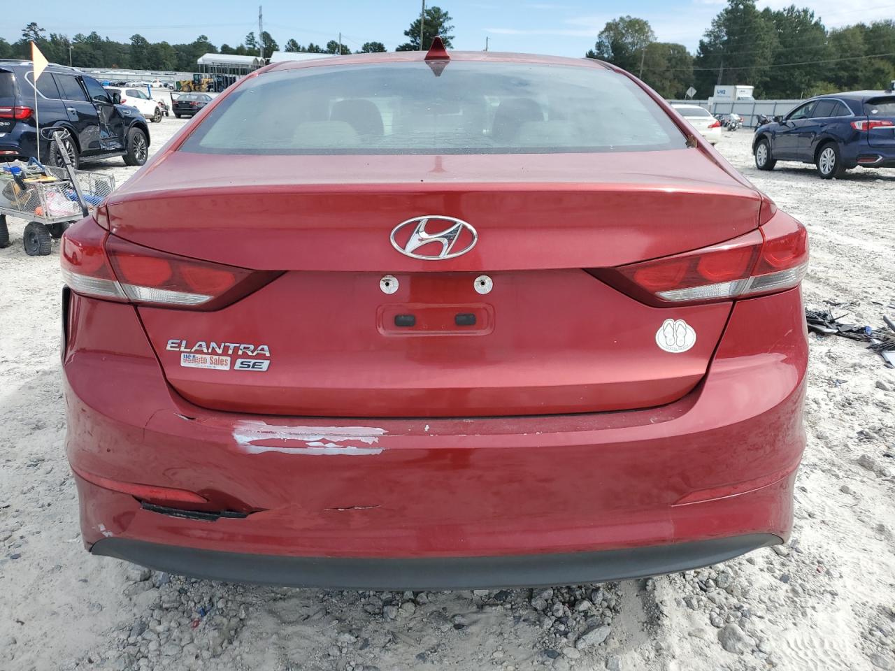 HYUNDAI ELANTRA SE