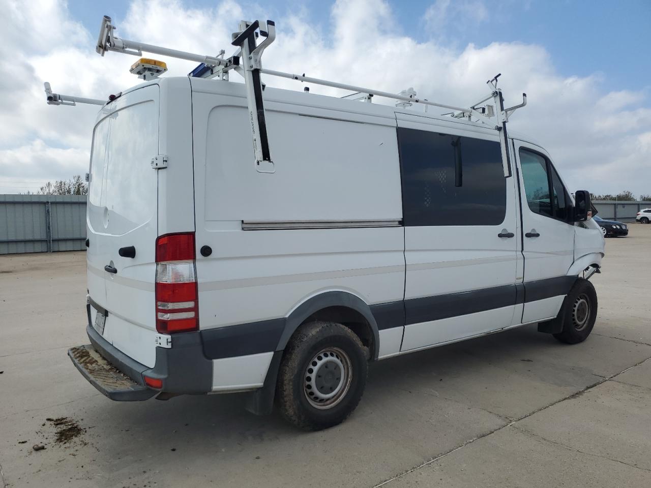 MERCEDES-BENZ SPRINTER 2500